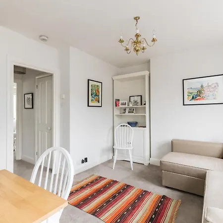Charming Flat With Balcony In Pimlico Apartment London Exterior photo